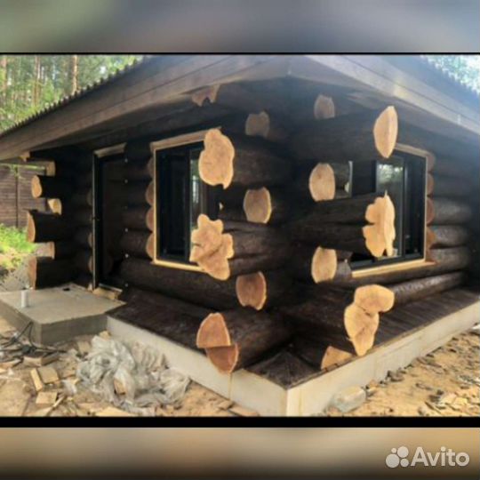 Сруб дома из бревна