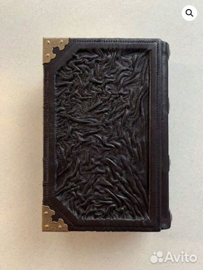 Сергей Есенин. Избранное(подарочная кожаная книга)