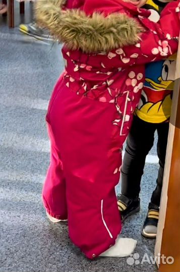 Комбинезон для девочки 3-4 лет