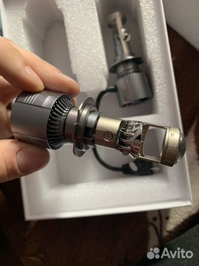 LED лампа h7 с линзой