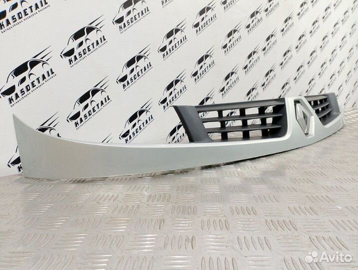 Решетка радиатора Renault Kangoo 1 рест. 1.6