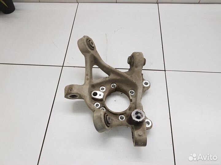 Кулак поворотный задний левый (Genesis G80 I)