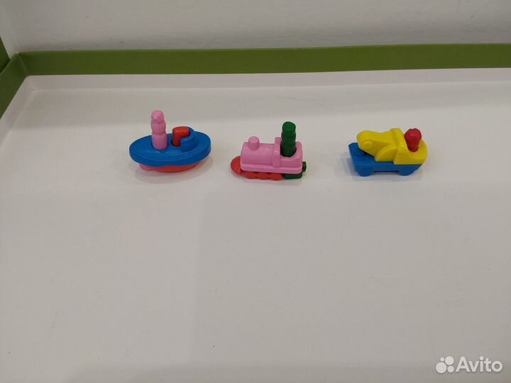 Киндер сюрприз 1990 е годы разборные мелки восковы