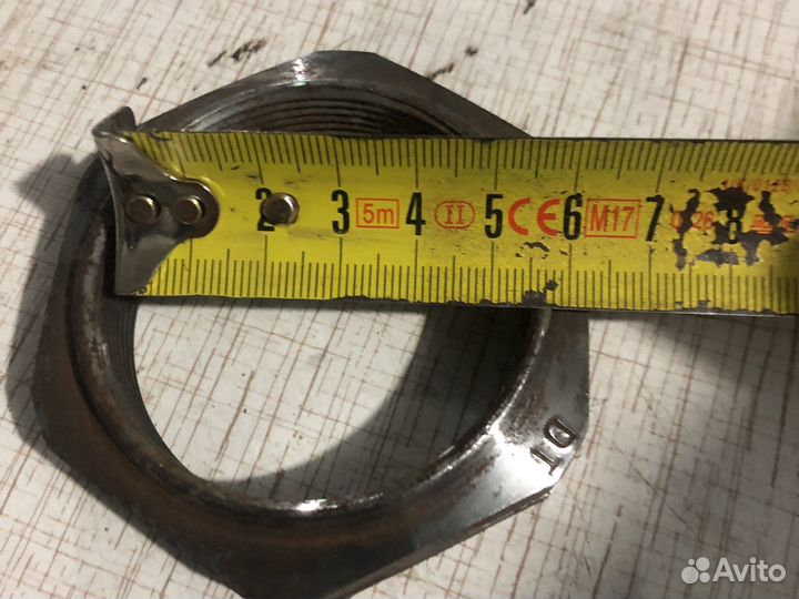 Гайка ступицы оси полуприцепа