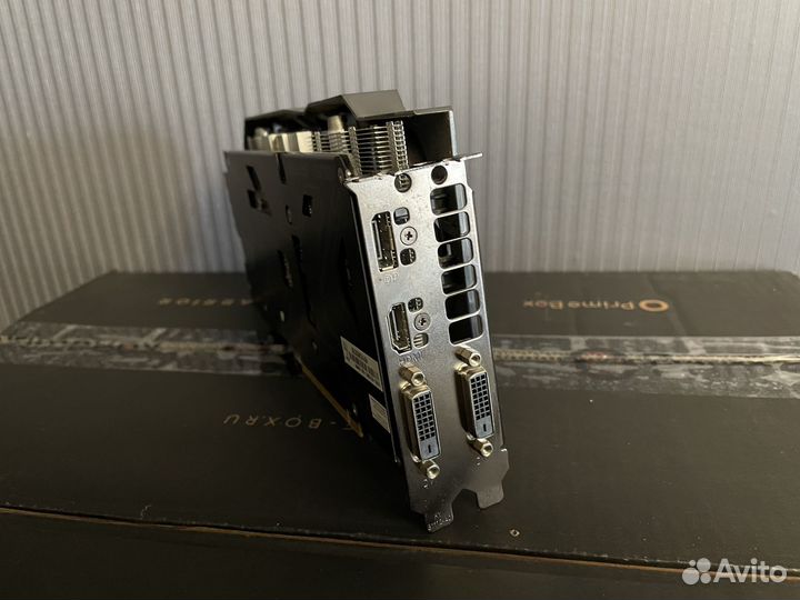 GTX 1050 ti 4gb с подсветкой