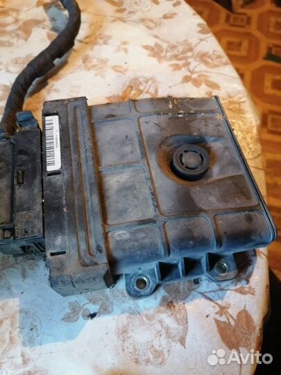 Блок управления АКПП фольксваген пасат Б6 2л