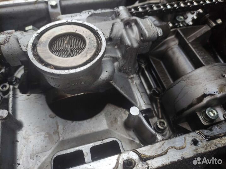 Масляный насос 2.5 AKN Audi a6 2.5