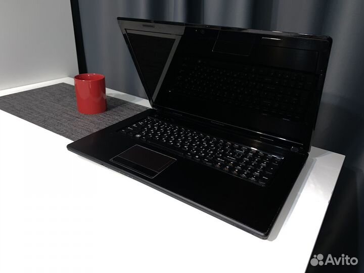 Большой игровой Lenovo 17 i5, 8gb, 1006gb SSD +HDD