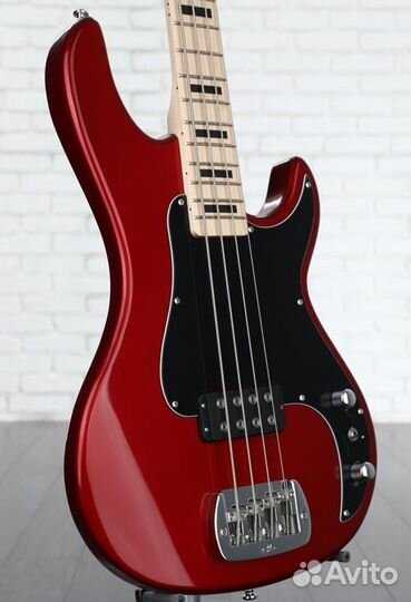 Бас-гитара G&L Kiloton + Комплект