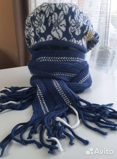 Шапка-берет+ шарф