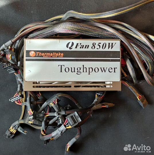 Блок питания Termaltake 850w