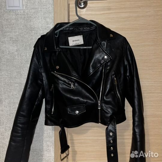 Куртка кожаная женская