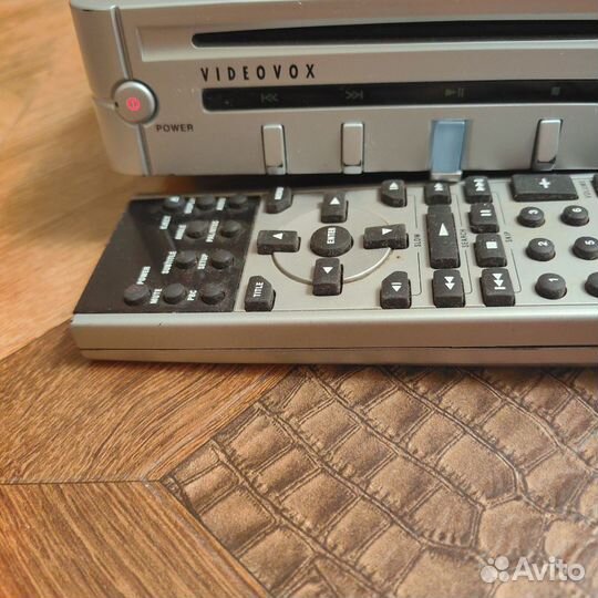 Переносной проигрыватель DVD, VCD, CD, CD-R, MP3