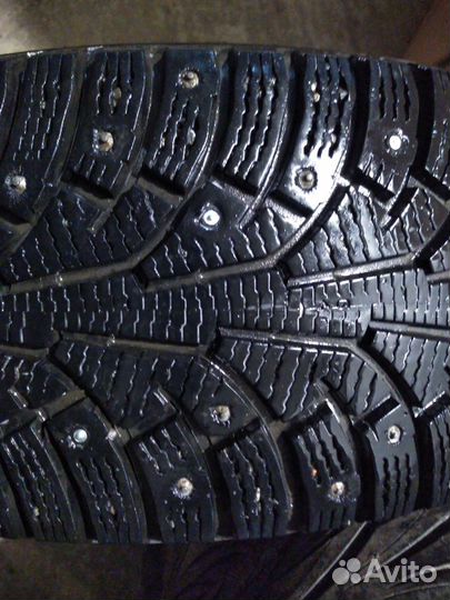 Nokian Tyres Hakkapeliitta 4 225/55 R17