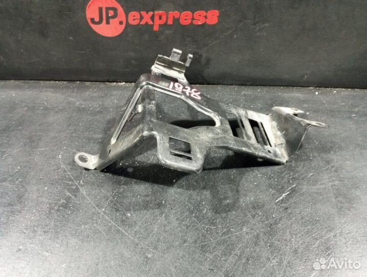 Кронштейн блока управления двигателем Audi Q7 4LB