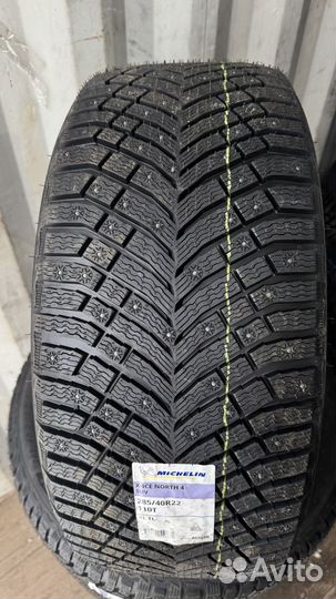 Michelin X-Ice North 4 SUV 285/40 R22 110T