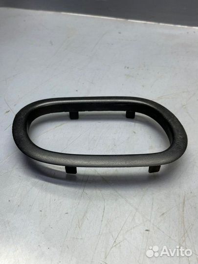 Рамка ручки двери Renault Laguna 1 2.0 1994