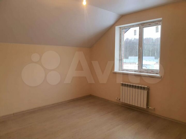 Дом 159 м² на участке 6 сот.