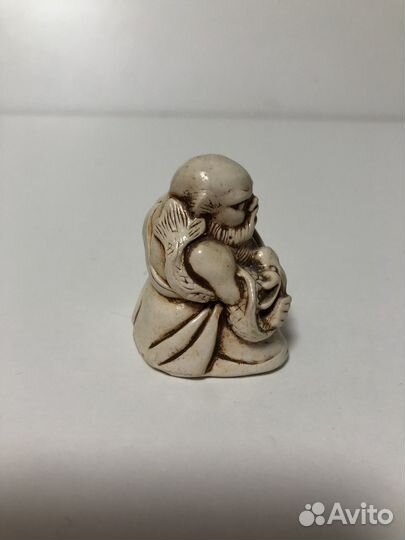 Статуэтка гипсовая