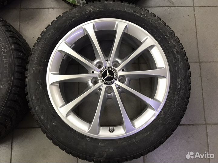 R17 Nokian Tyres Hakkapeliitta 9 205/55, PCD 5x112 DIA 66.6