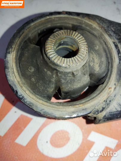 Рычаг передний правый нижний Hyundai ix35 2012