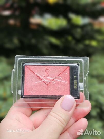 Тестер Румяна YSL с эффектом сияния couture Blush