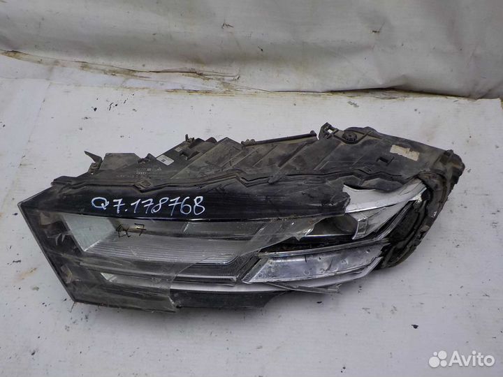 Фара audi Q7