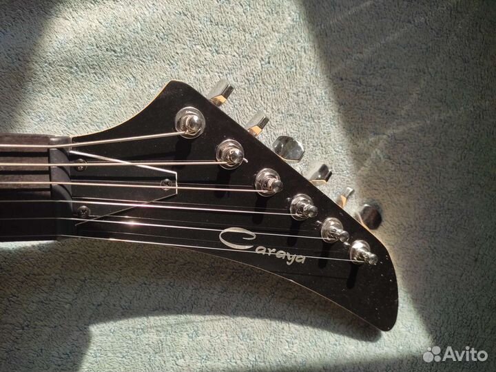 Электро гитара caraya E-233BK