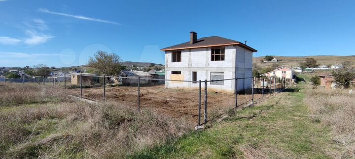 Дом 160 м² на участке 8 сот.