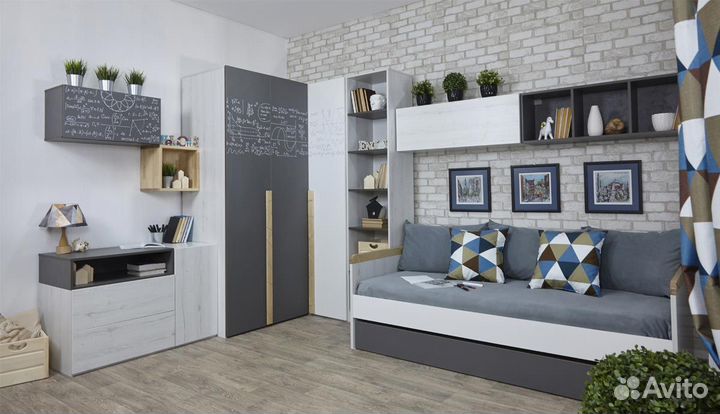 Детская кровать с дополнительным местом