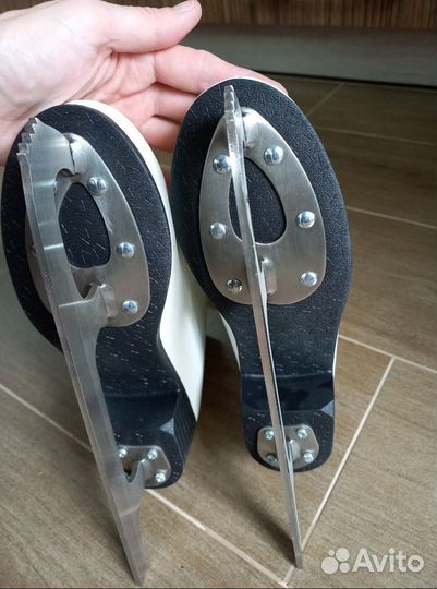 Коньки фигурные женские Nordway Sofia