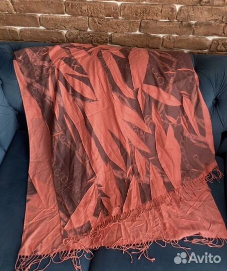 Палантин италия