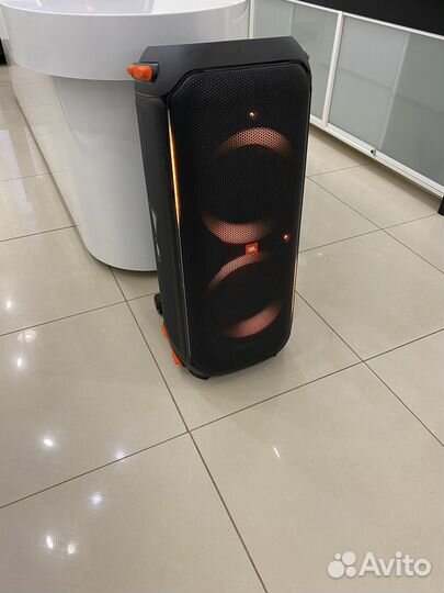 Портативная Акустическая Система JBL Party Box 710