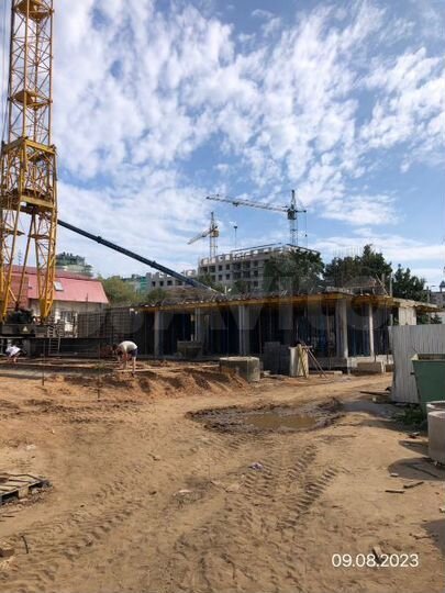 2-к. квартира, 79,2 м², 9/14 эт.