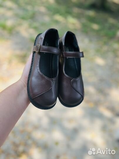 Обувь на девочку