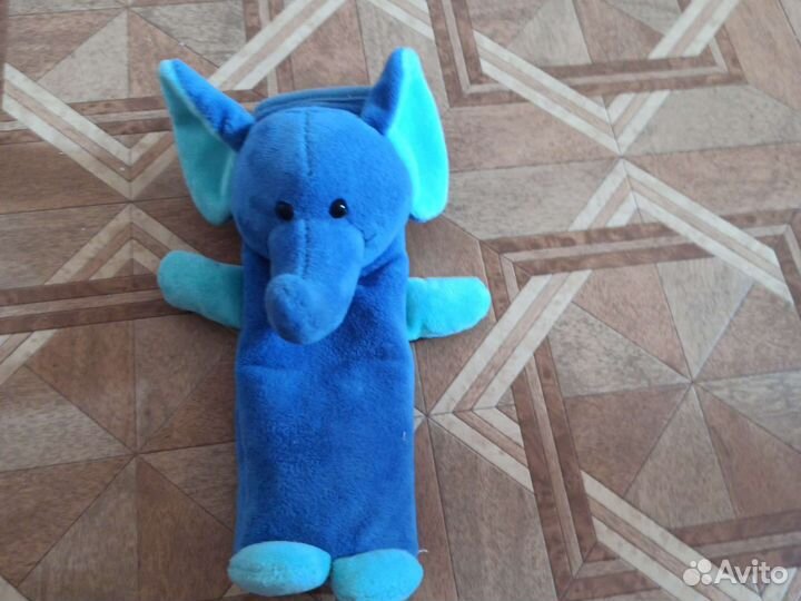 Слоник для детей на ремень автомобиля