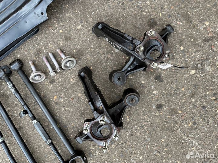 Подрамник балка задний toyota camry v40 06-11