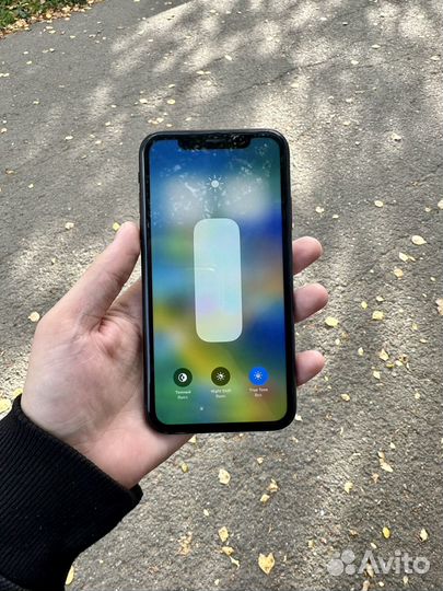 iPhone XR black 64