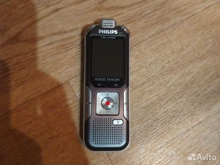 Цифровой диктофон Philips DVT6010/00