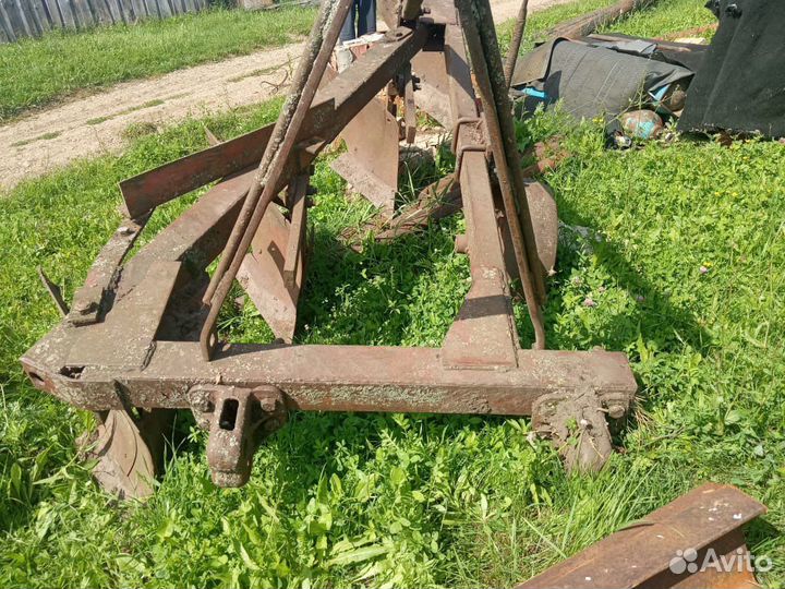 Плуг на дт 75