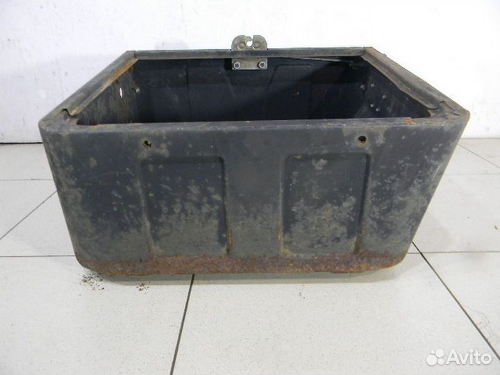 Ящик под инструмент