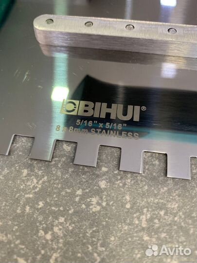 Кельма зубчатая прямой зуб 320х120мм, Bihui