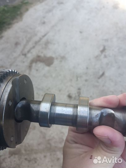 Балансирный распредвал вал 1.8 tsi