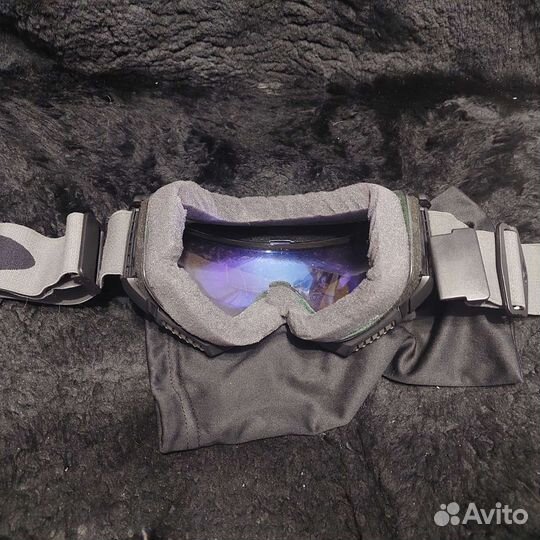 Горнолыжные очки smith