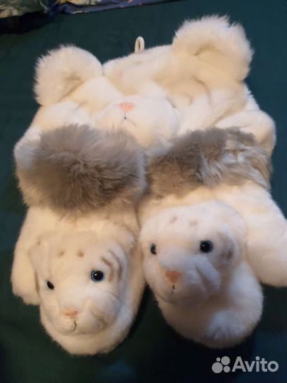 Шапка варежки комплект белый тигр