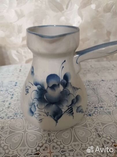 Молочник. Гжель