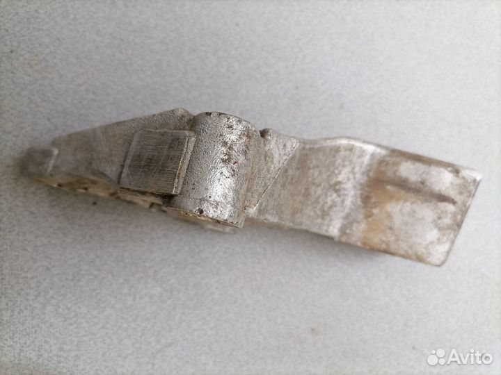 Кронштейн двигателя Citroen Xsara 2000-2005