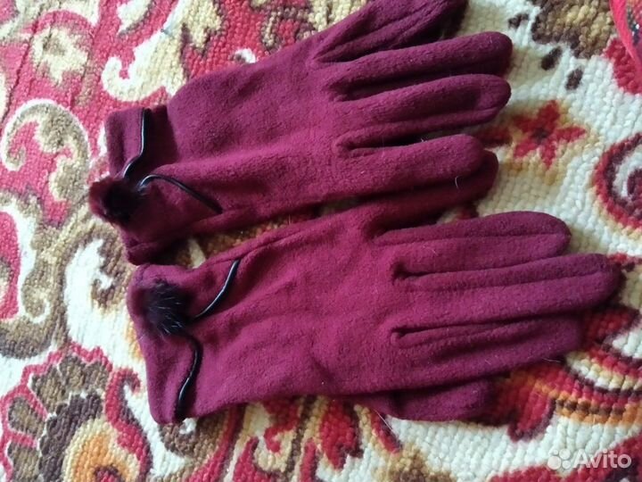 Шарф и перчатки. Новые.Отделка натуральный мех