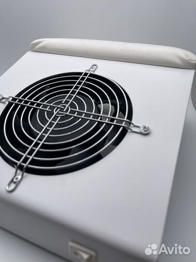 Пылесос маникюрный, вытяжка маникюрная