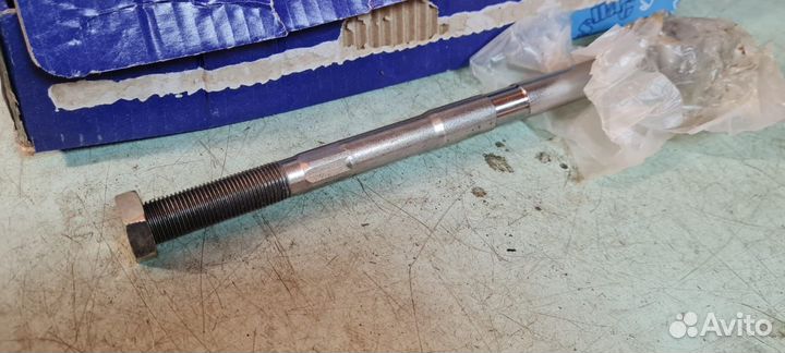 Тяга рулевая Ford Focus II